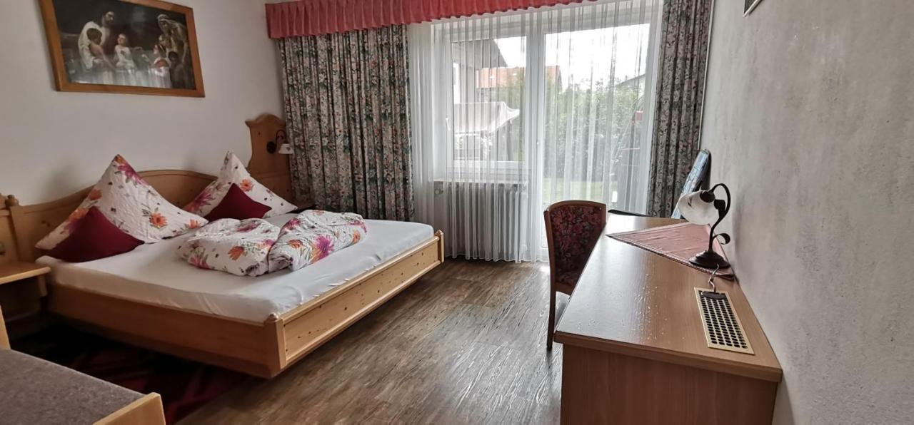 Gaestehaus-Pension Keiss Hopferau Extérieur photo